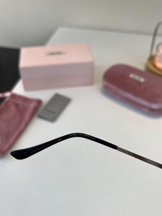✅NWT Authentic  MIU MIU Sunglasses main image 6